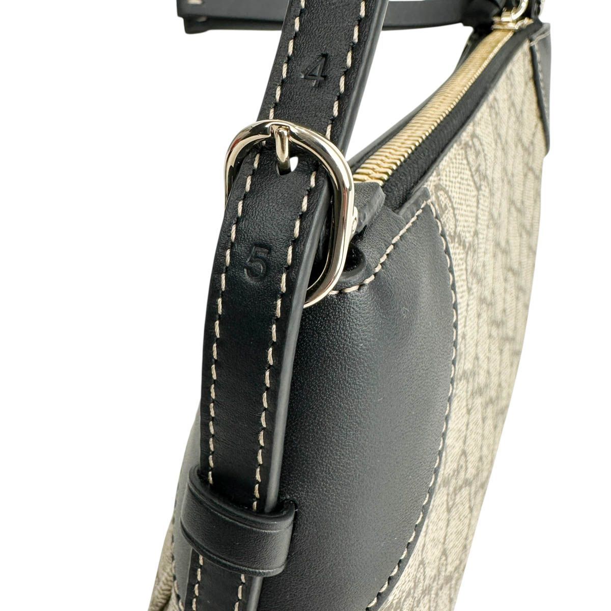 GUCCI 】グッチ 815218 GGエンブレム スモール ショルダーバッグ 