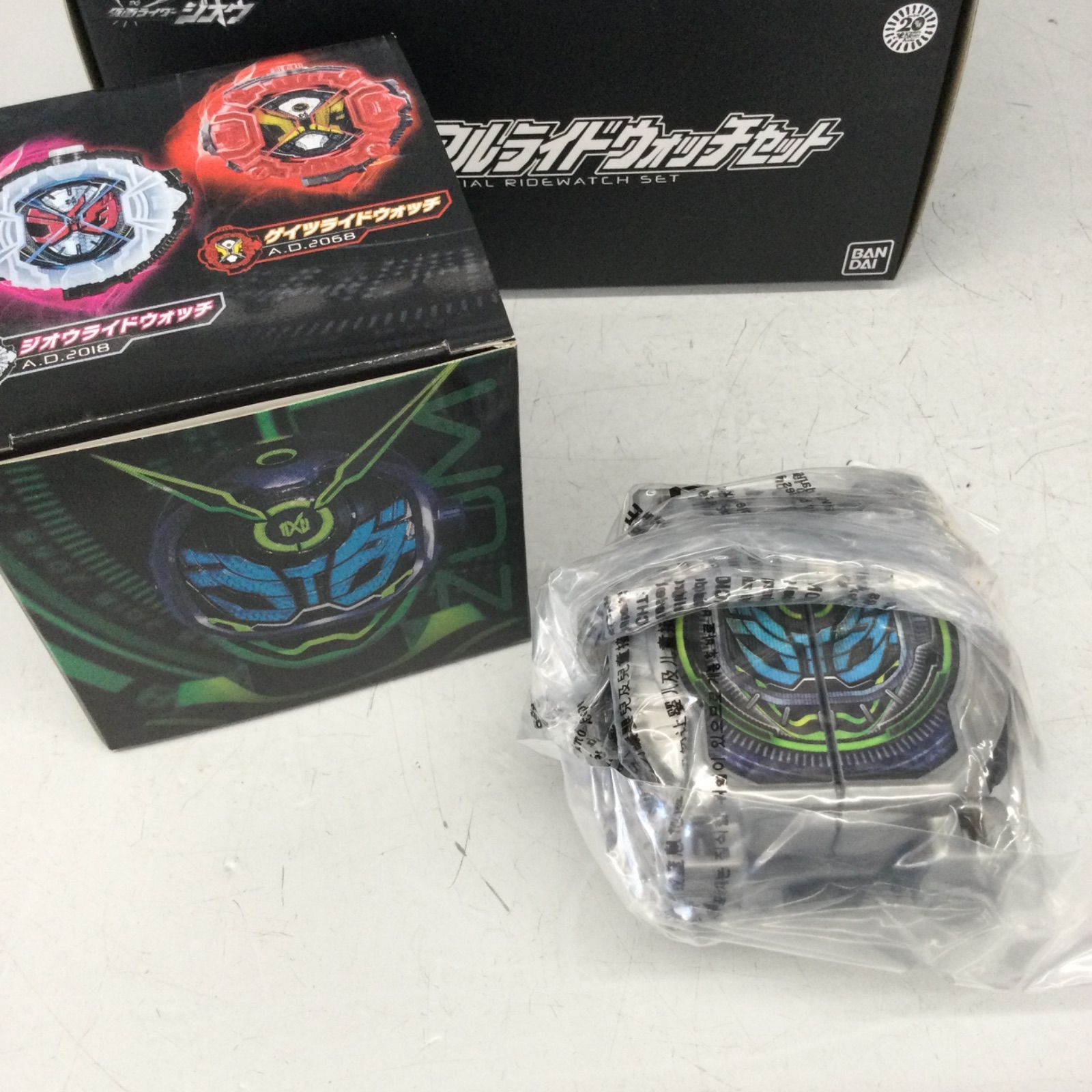 美品 BANDAI バンダイ 仮面ライダー ジオウ DX メモリアルライド 
