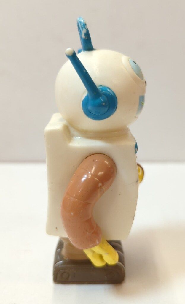 SANYO ソフビ貯金箱 洗濯機ロボット 105mm - メルカリ