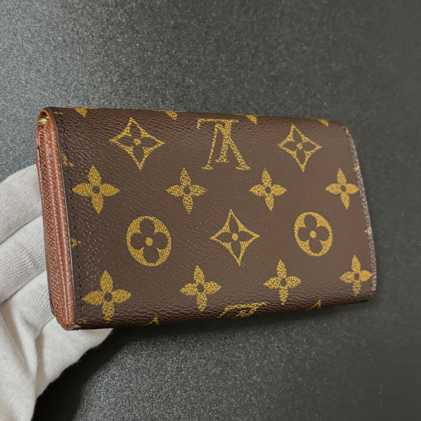 v7 ポルトフォイユ トレゾール インターナショナル 新型 Louis Vuitton