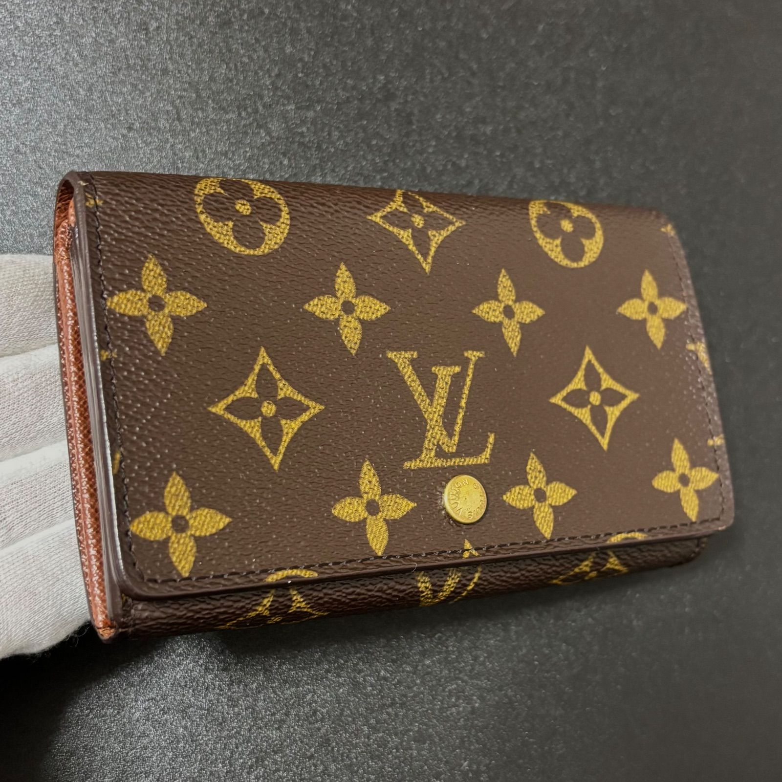 v7 ポルトフォイユ トレゾール インターナショナル 新型 Louis Vuitton