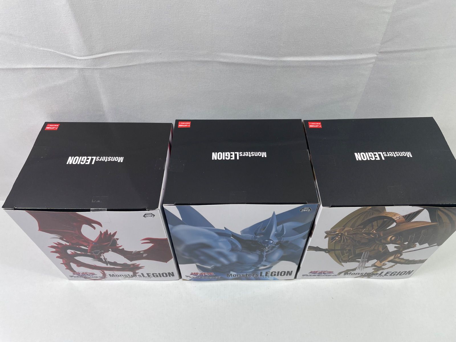 遊戯王 三幻神 オシリス オベリスク ラー フィギュアセット 限定台座付 未開封 遊戯王』ラー、オシリス、オベリスクの三幻神が究極の姿で降臨