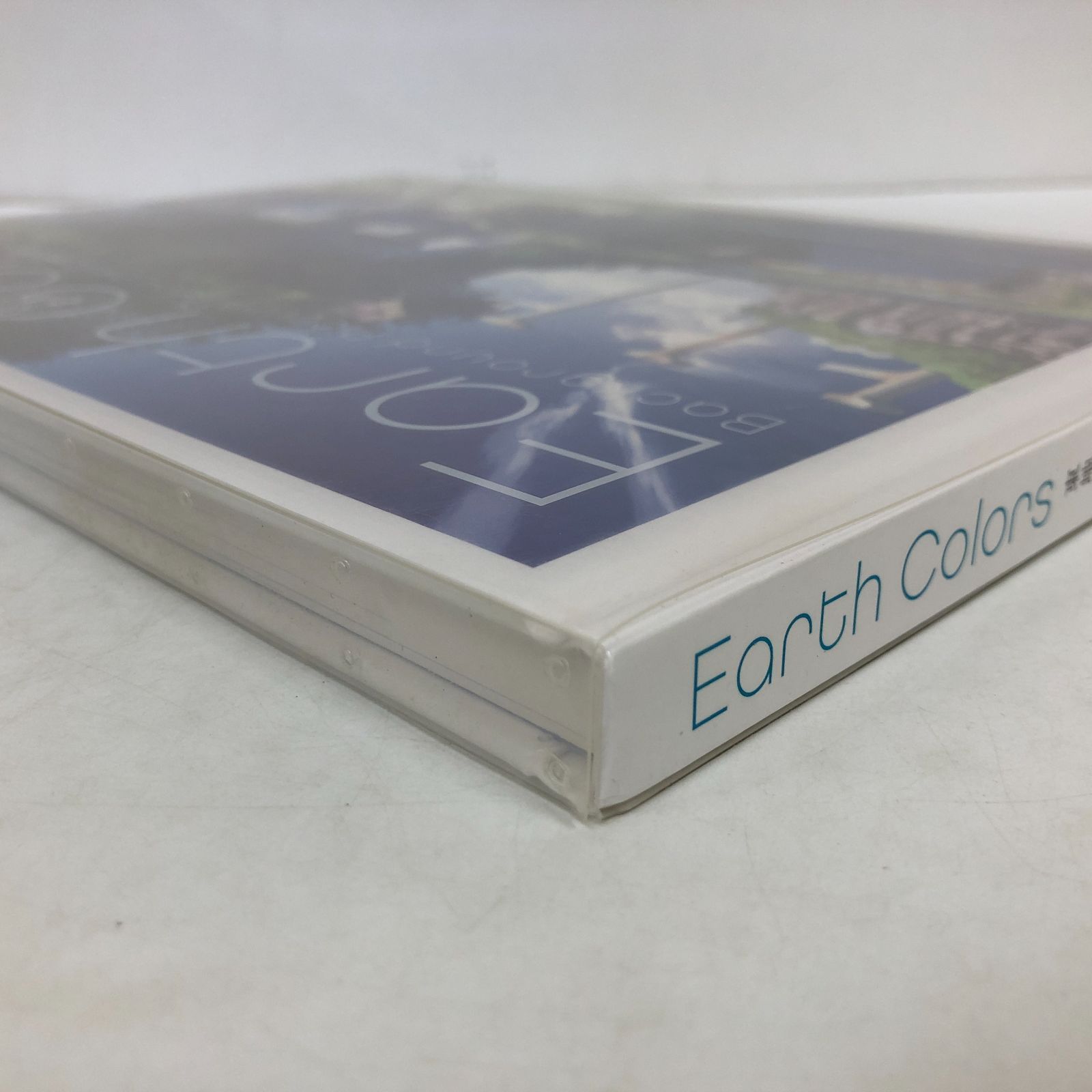 N]Earth Colors 東地和生 美術監督作品集 - メルカリ