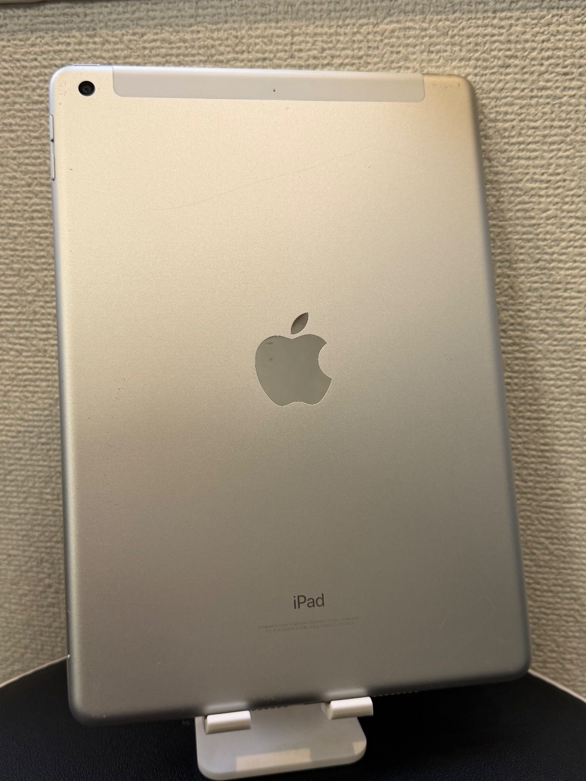 iPad 第5世代 Wi-Fi+Cellularモデル 32GB シルバー SIMフリー ✅動作確認済み IMEI：355806086002400