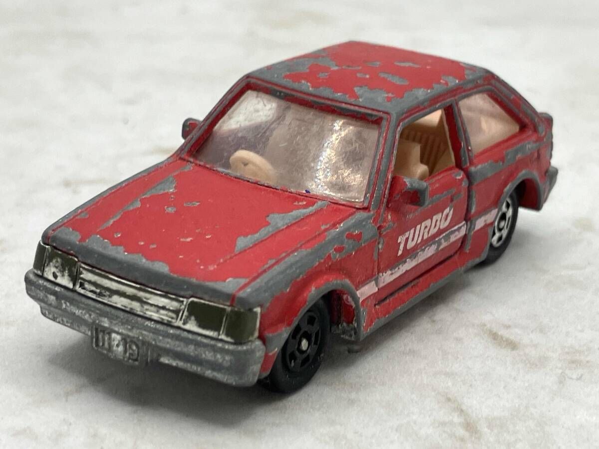 現状品 トミカ No.4 マツダ ファミリア1500XG 赤箱 日本製 - メルカリ