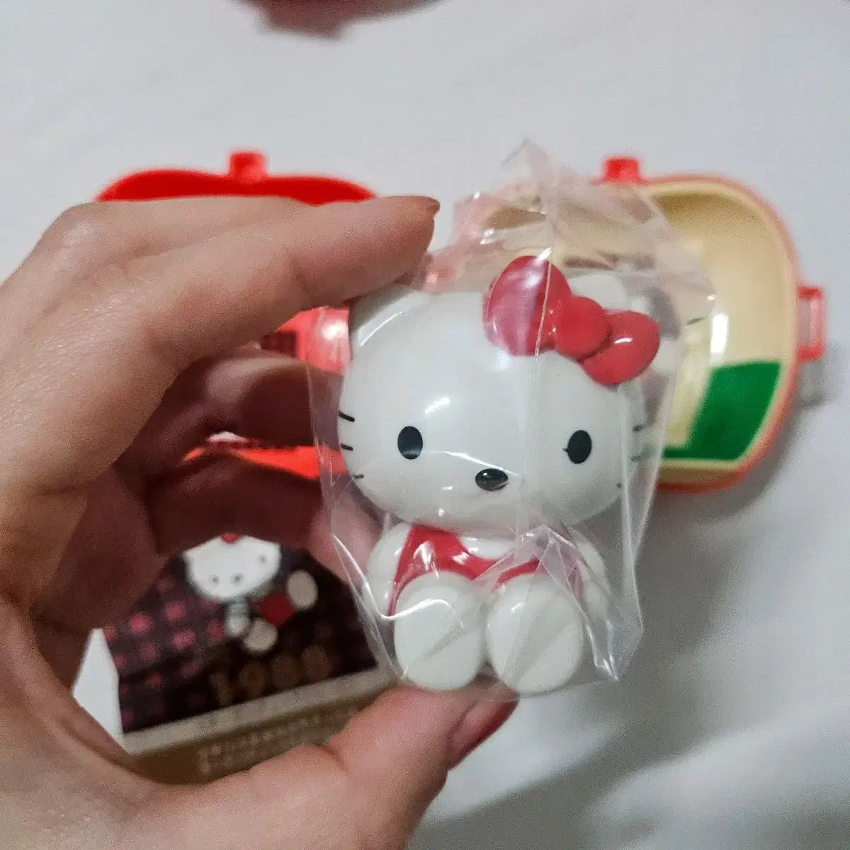 ハッピーセット ハローキティ 正規品 1988 りんご フィギュア 新品