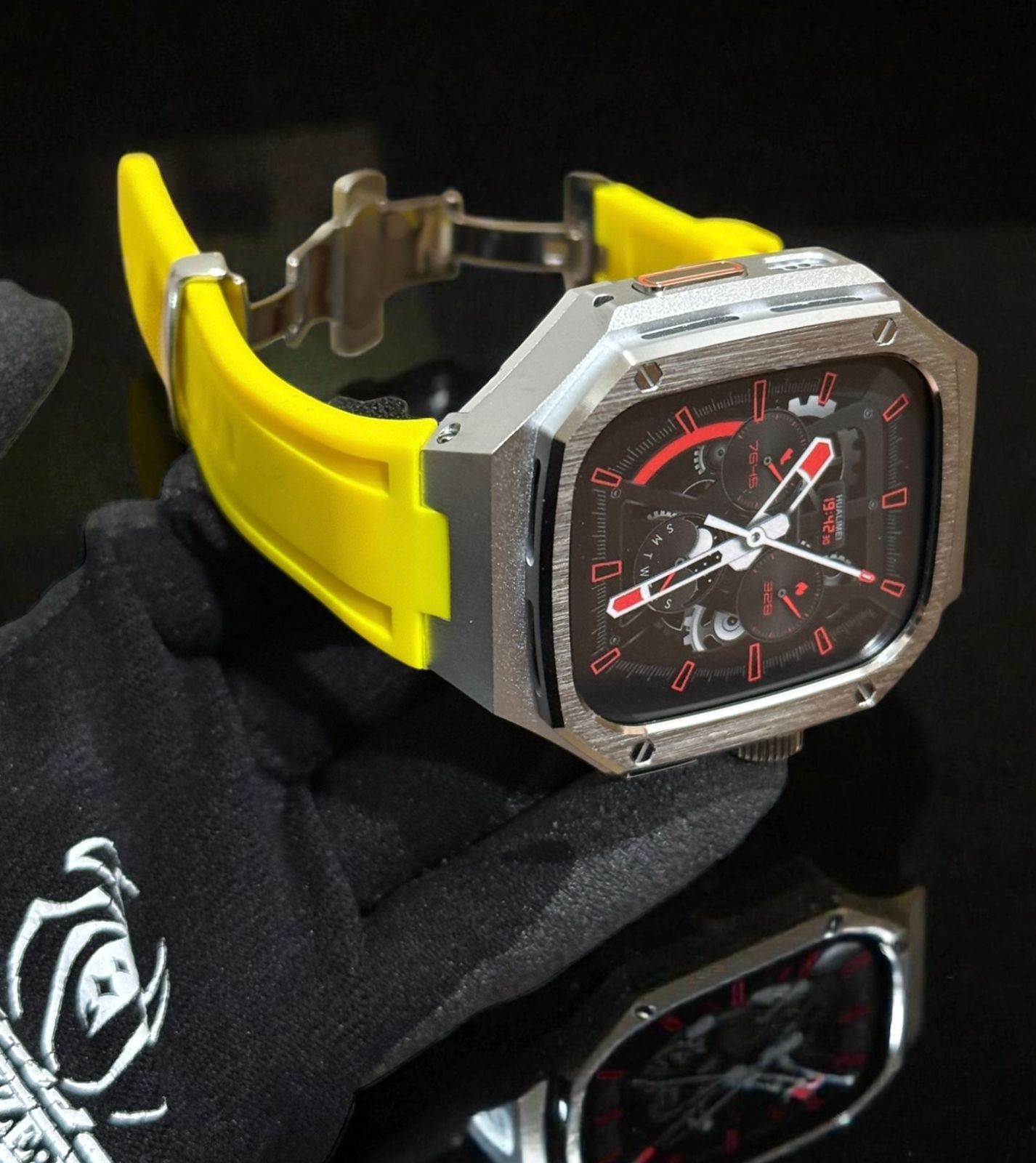 アップルウォッチラバー バンド ベルト Apple Watch カバー 画面保護 ケース 49 mm ウルトラ ultra カスタム メタル 112