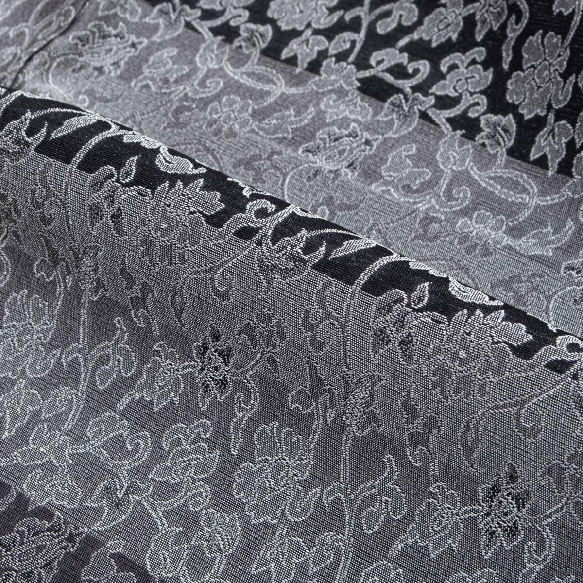 未使用品】小紋 御召 アラベスク文 黒 グレー 正絹 袷 身丈：約155cm