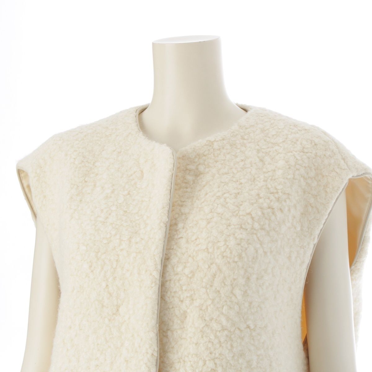 ドゥロワー 22AW ウール アルパカ レザーパイピング ボア ジレ ベスト アウター 6522-234-0740 ブラック 36【中古】 ドゥロワー 22AW ウール アルパカ レザーパイピング ボア ベスト ジレ