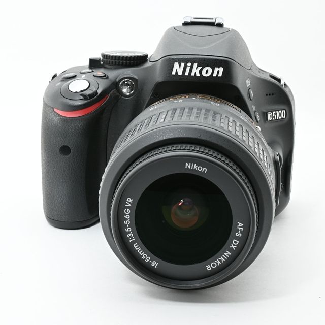 良品＞ Nikon デジタル一眼レフカメラ D5100 18-55VR レンズキット
