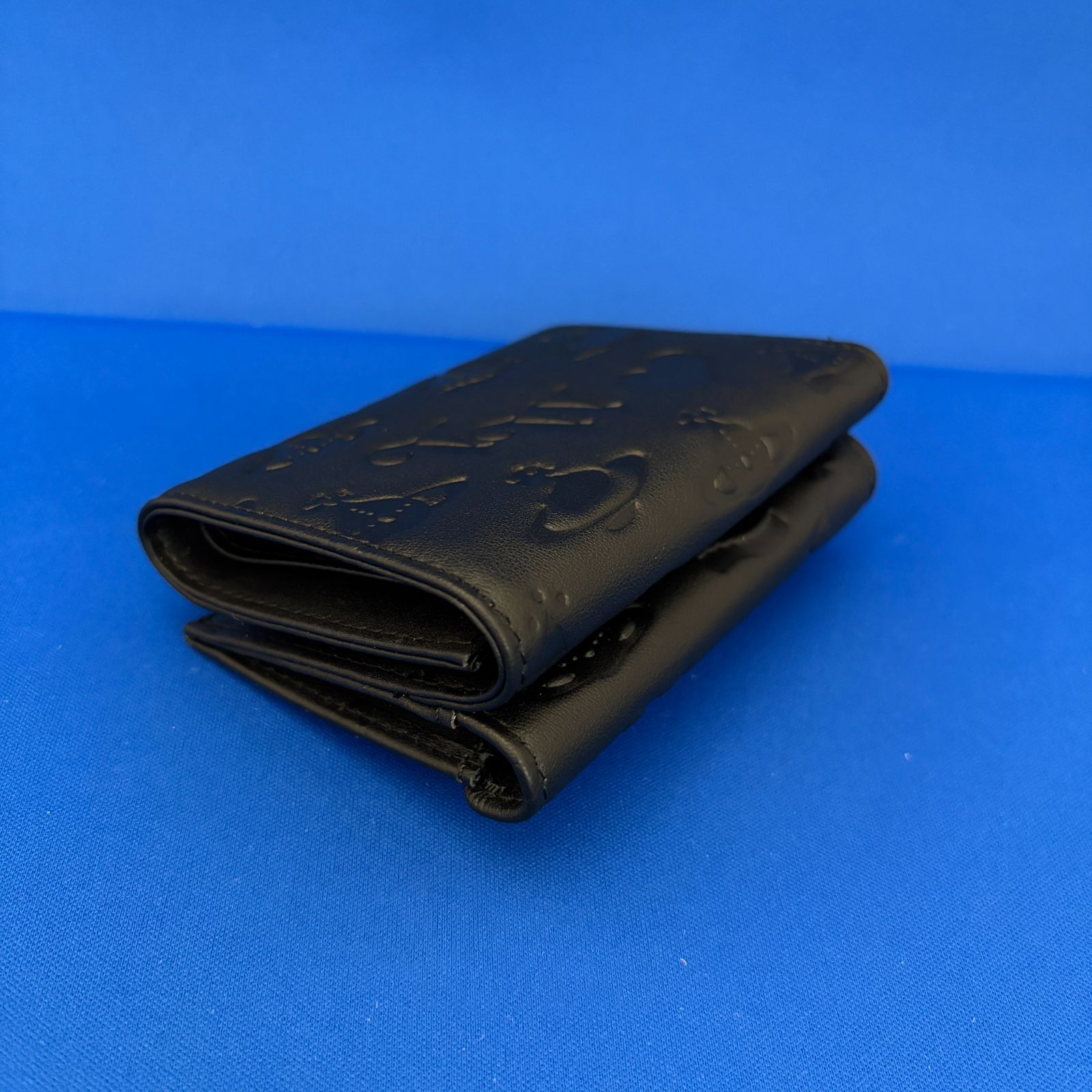 新品・正規品・お買い得！】ヴィヴィアンウエストウッド 三つ折財布