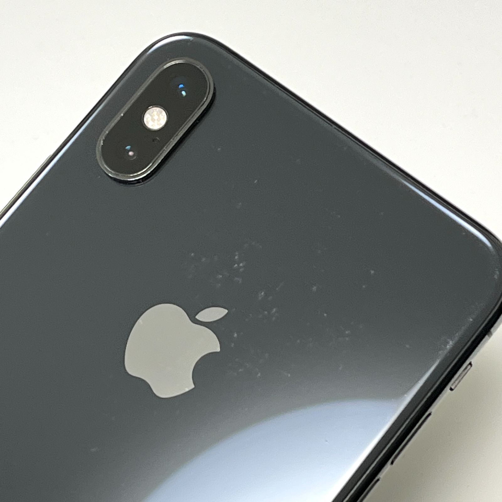 良品】iPhone XS Max 512GB SIMフリーモデル スペースグレイ MT6X2J/A