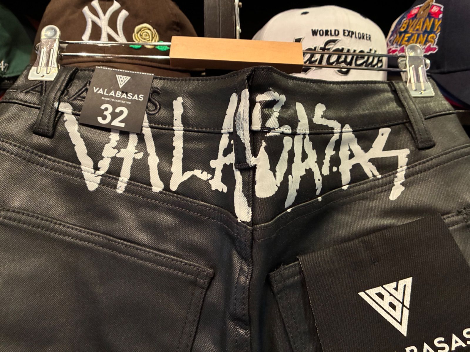 VALABASAS PUNCTURED STACKED DENIM (VLBS-VJ3-1063:BLACK) バラバサス