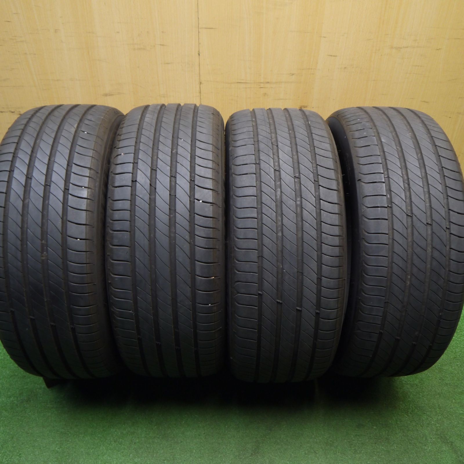 バリ溝 ミシュラン 225/50R18 PRIMACY4 4本セット 中古タイヤ 2021年製