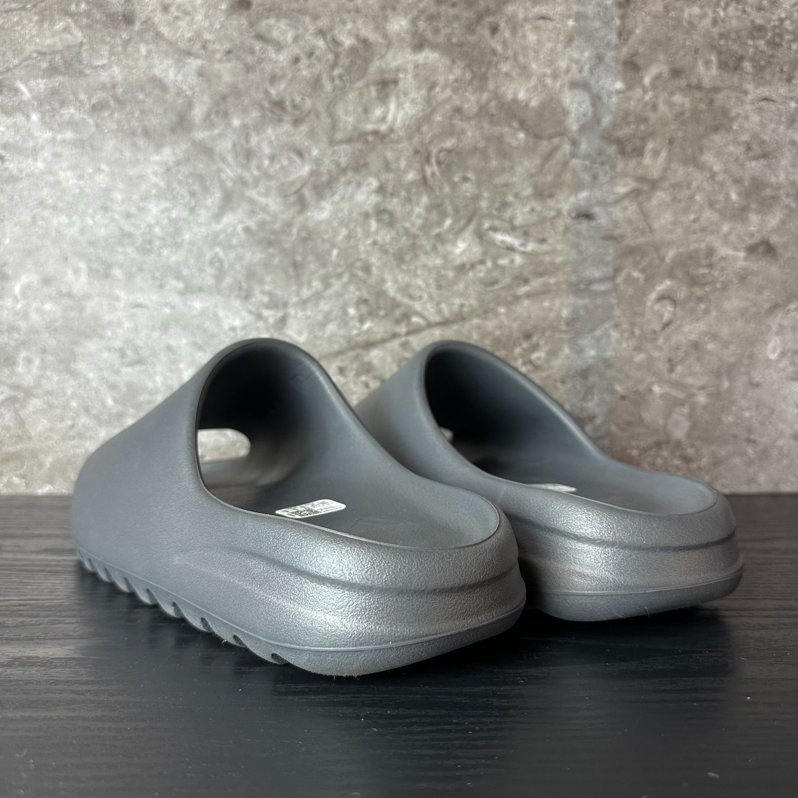 S622 人気商品 adidas Yeezy Slide 