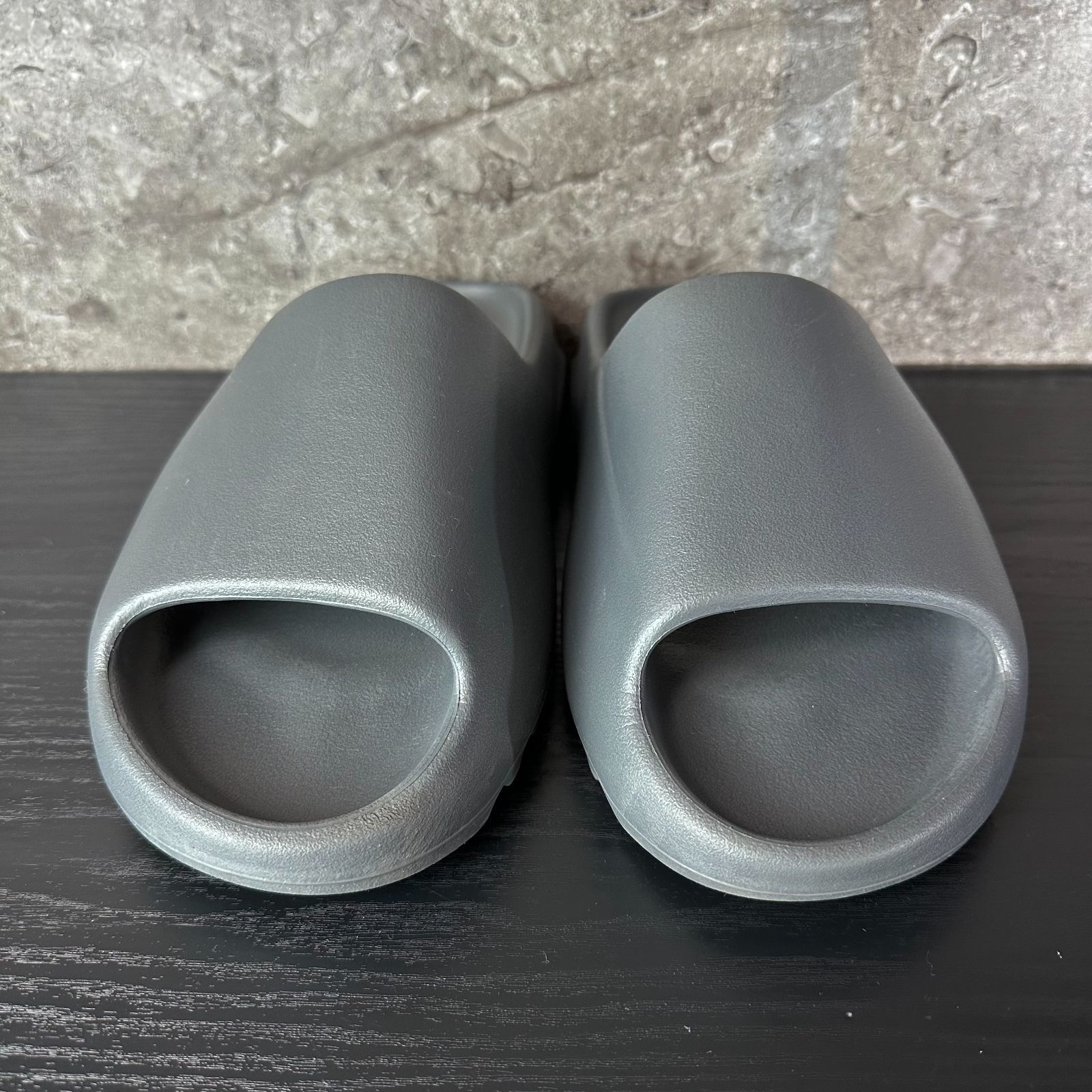 S622 人気商品 adidas Yeezy Slide 