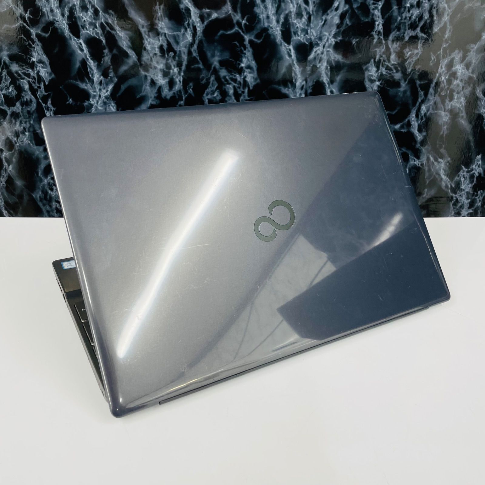 富士通 LIFEBOOK AH53/D3 FullHD core i7-8565U◇8GB◇SSD256GB 0169