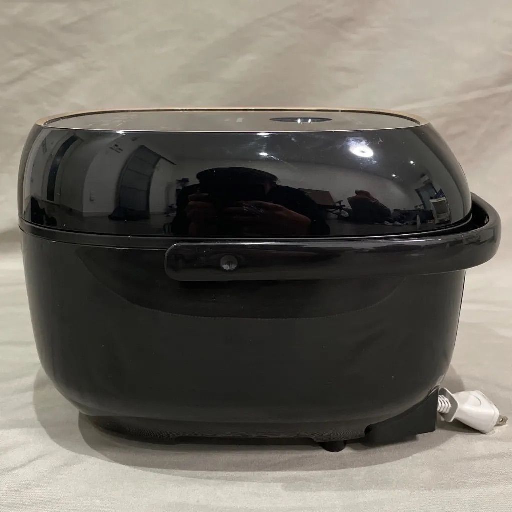 2023年製】Panasonic SR-KT060 IHジャー炊飯器（3.5合）備長炭釜