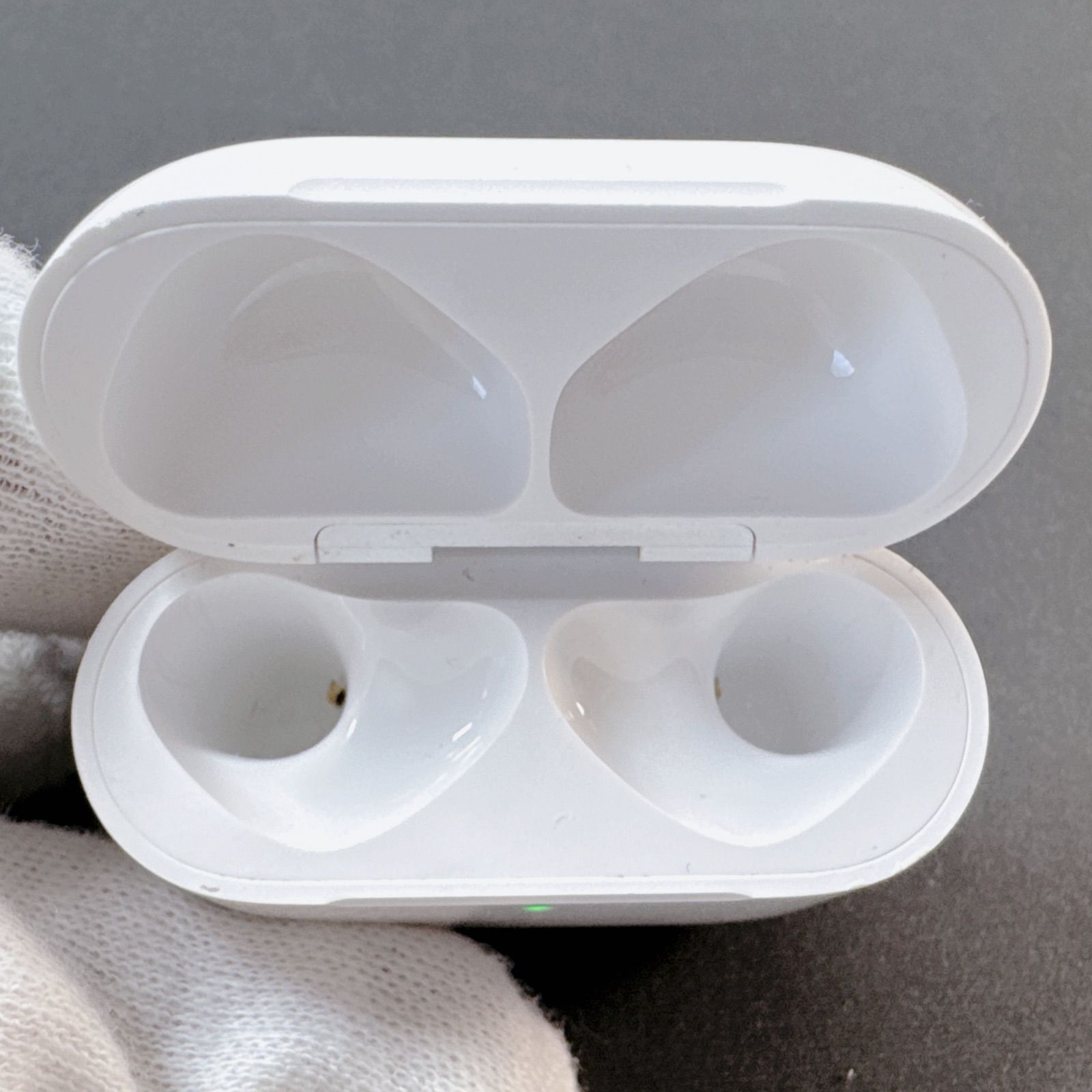 AirPods エアポッズ 第4世代 充電ケース A3058 ANC非対応 Apple 純正