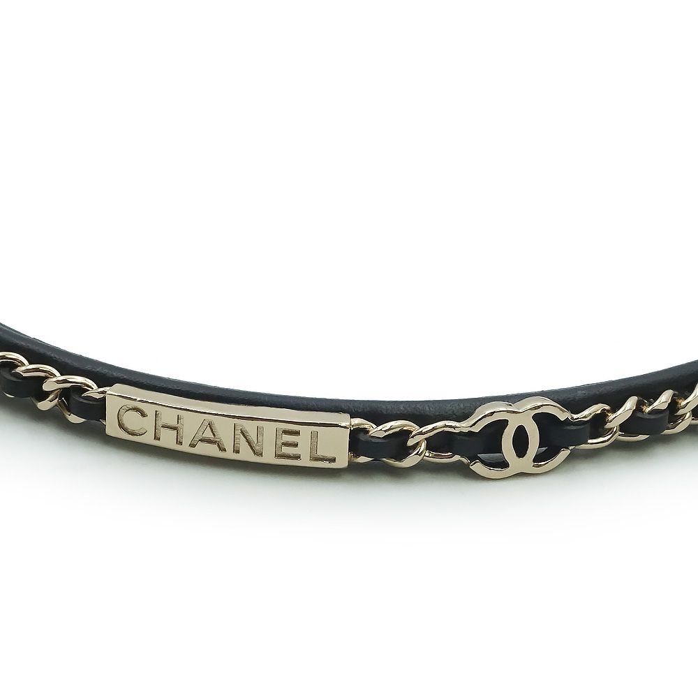 シャネル チェーン ココマーク ロゴプレート カチューシャ ヘア
