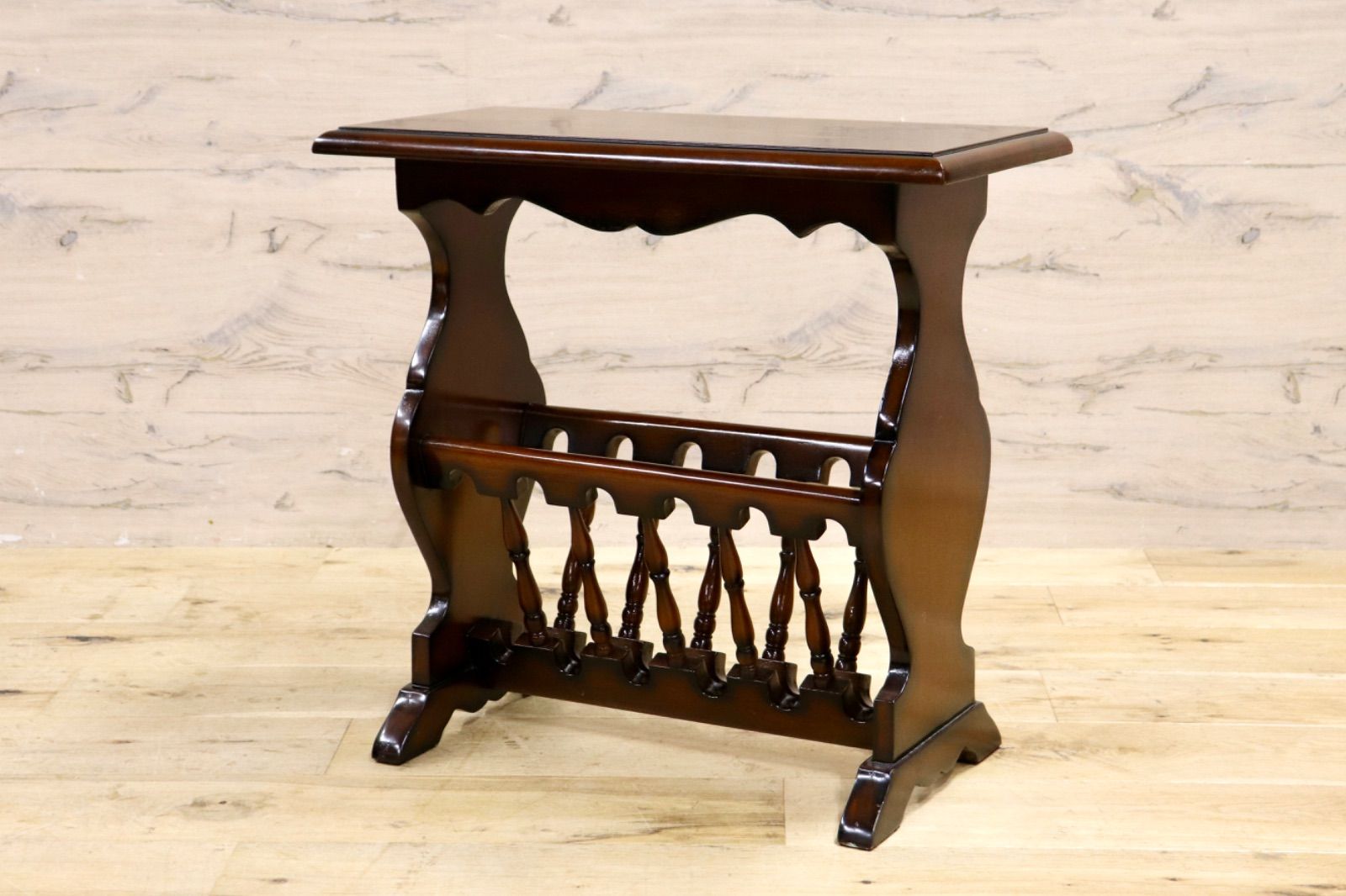 GMIK753E○クラシック マガジンラック サイドテーブル ヴィンテージ