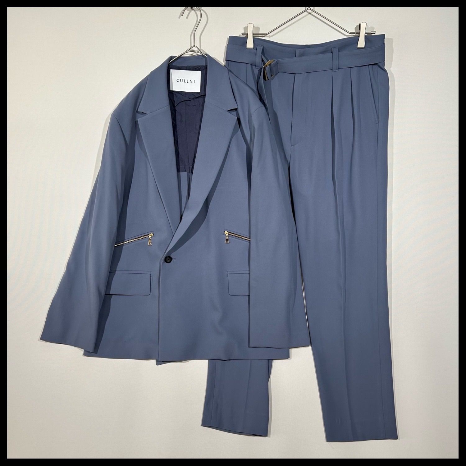 CULLNI ⁄ PAY CULLNIダブルジャケット&スラックスセットアップの 