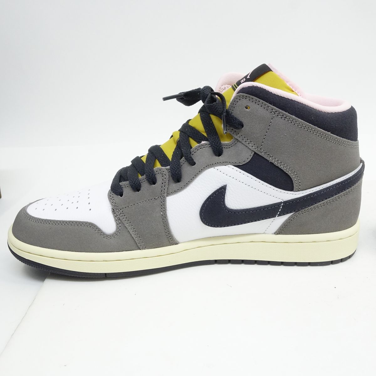 未使用】NIKE ナイキ AIR JORDAN 1 MID SE エアジョーダン ミッド 