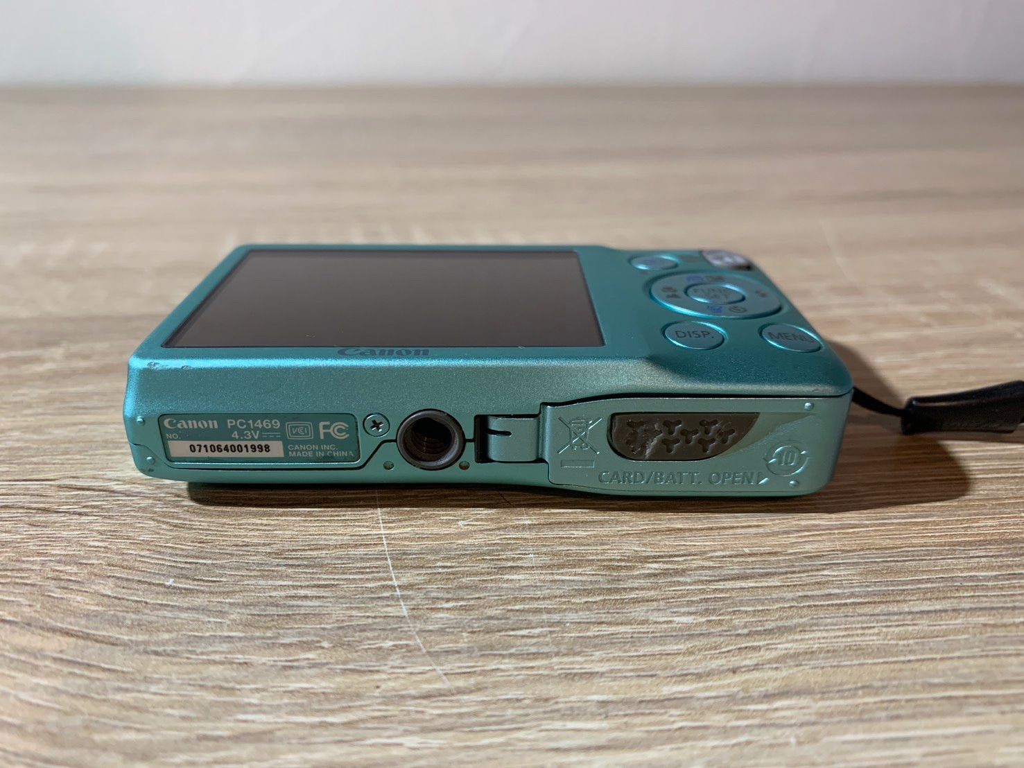 7368 Canon IXY 200F ブルー デジカメ 動作確認済み - メルカリ
