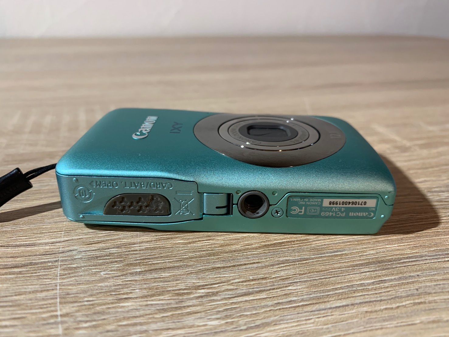 7368 Canon IXY 200F ブルー デジカメ 動作確認済み - メルカリ