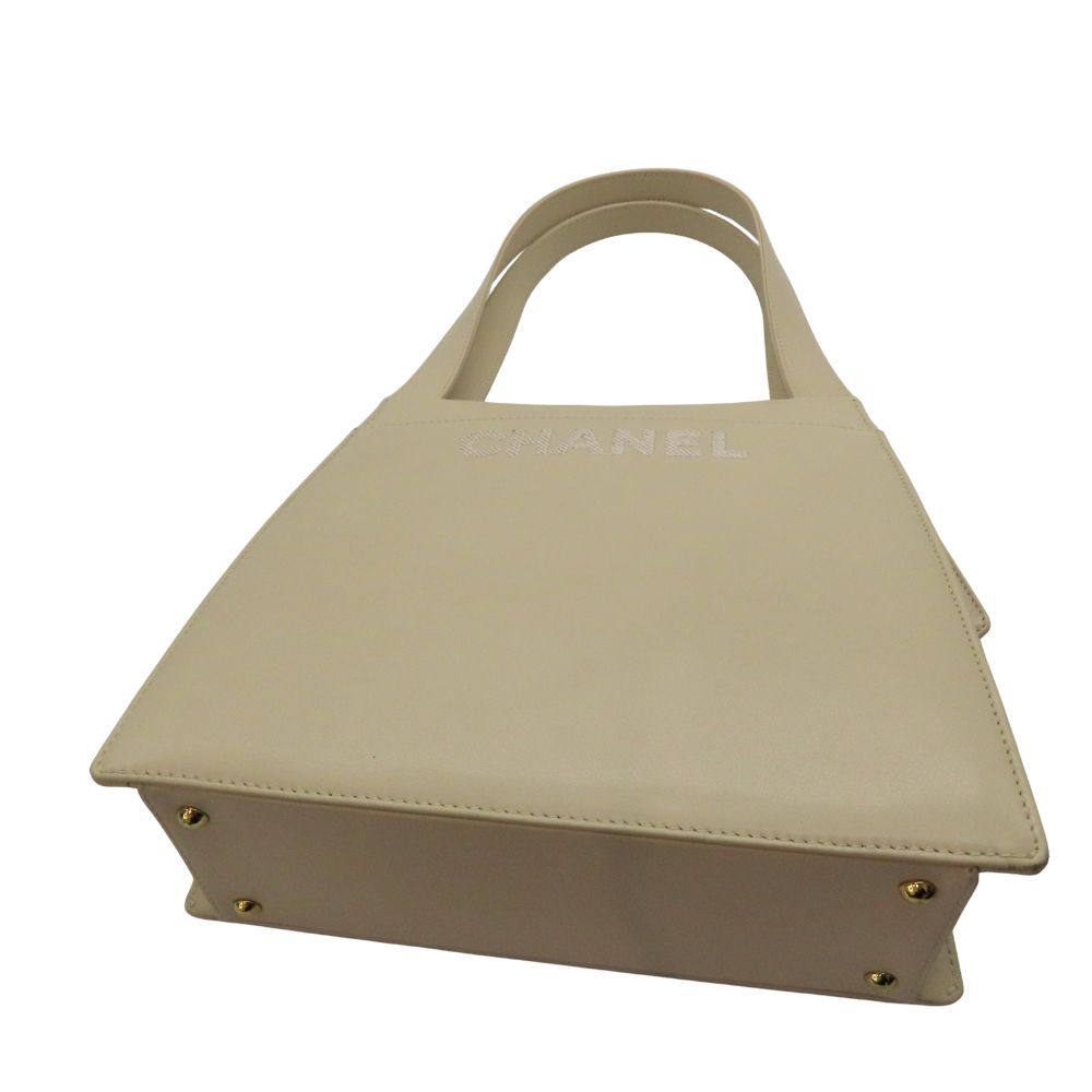 中古】CHANEL シャネル ロゴ刺繍 ショルダーバッグ ベージュ