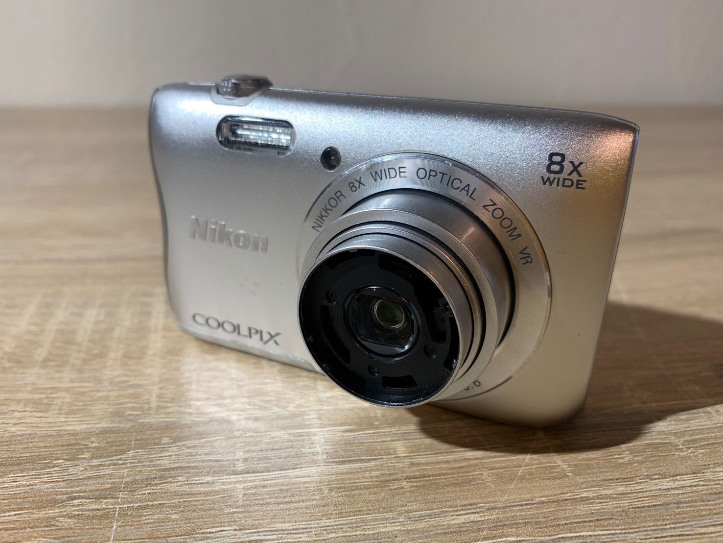 7369 Nikon COOLPIX S3700 シルバー デジカメ 動作確認済み - メルカリ