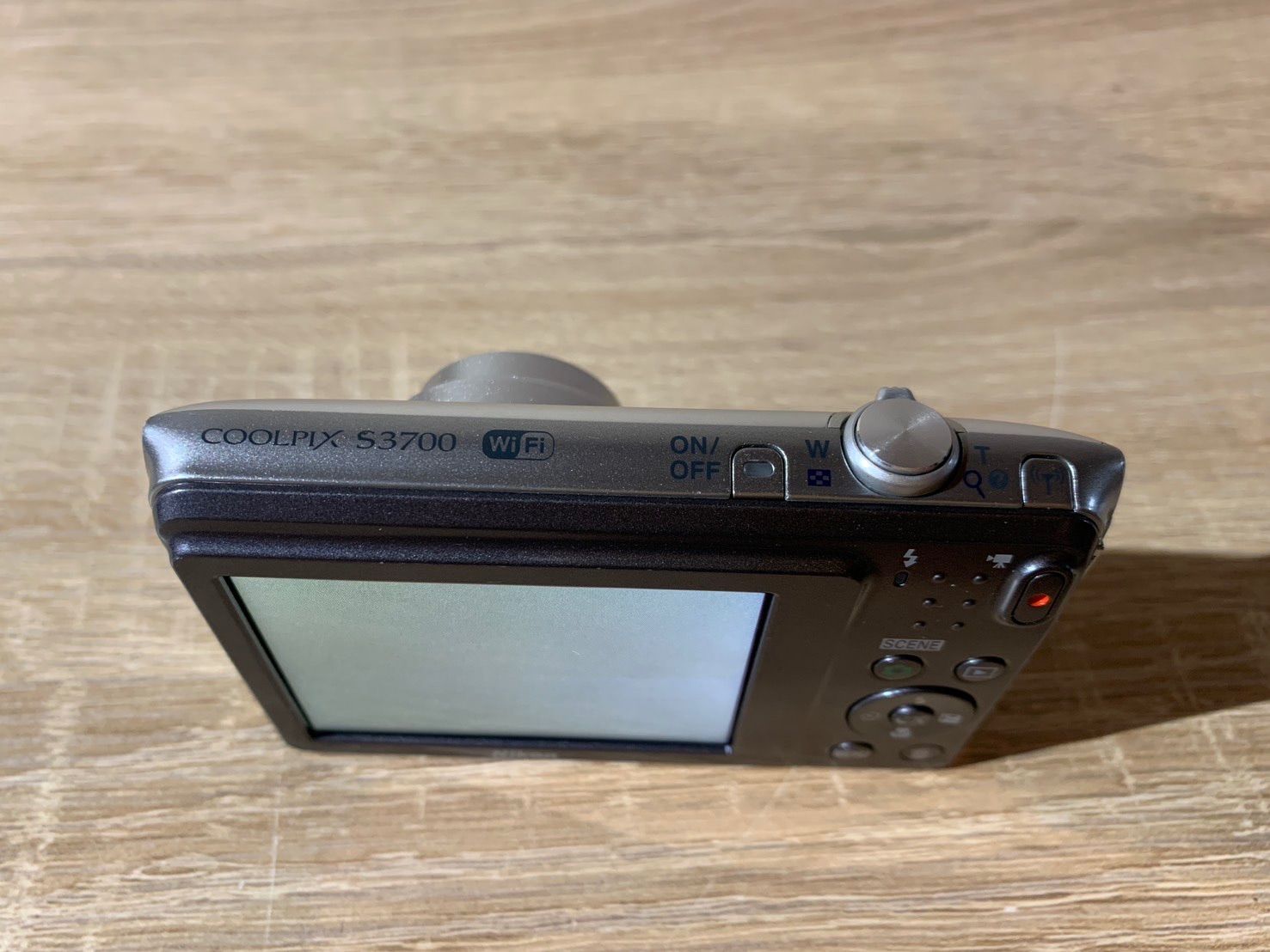 【Wi-Fi対応】Nikon COOLPIX S3700 動作確認済み♪ Wi-Fi対応】Nikon COOLPIX S3700 動作確認済み♪ カメラ Nikon COOLPIX