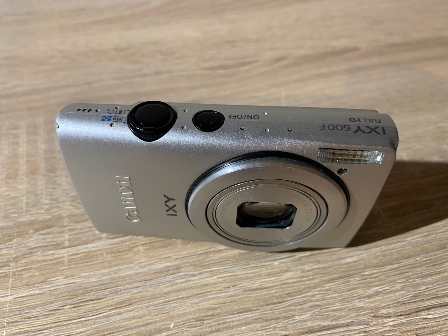 7381 Canon IXY 600F シルバー デジカメ ジャンク品 - メルカリ