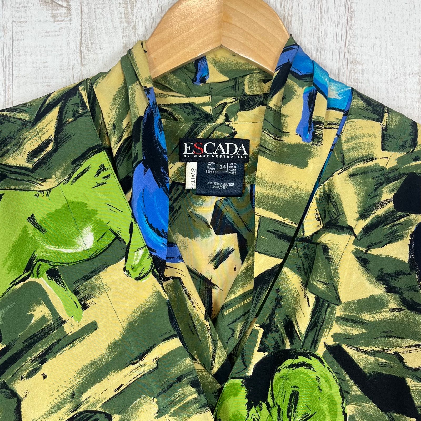 ESCADA エスカーダ ヴィンテージ ワイルドホース 総柄 オープンカラー 