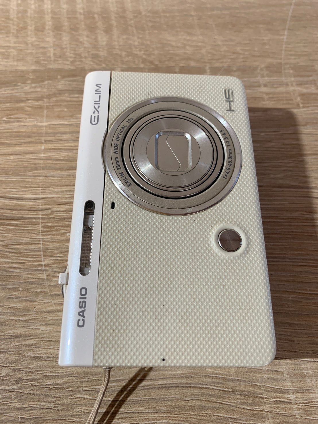 7389 CASIO カシオ EXILIM EX-ZR70 ホワイト デジカメ ジャンク品