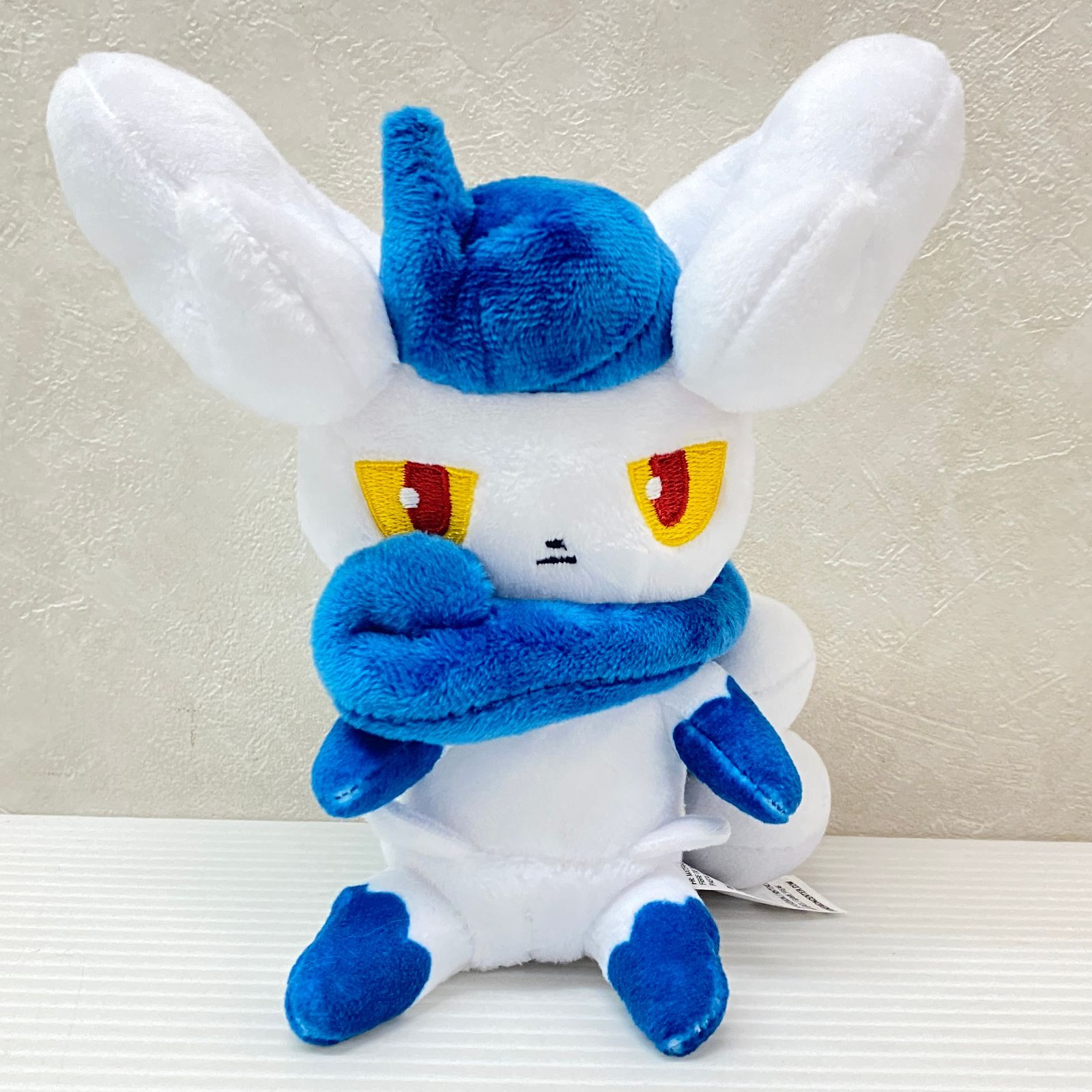 Pokemon fit ぬいぐるみ ニャオニクス メスのすがた