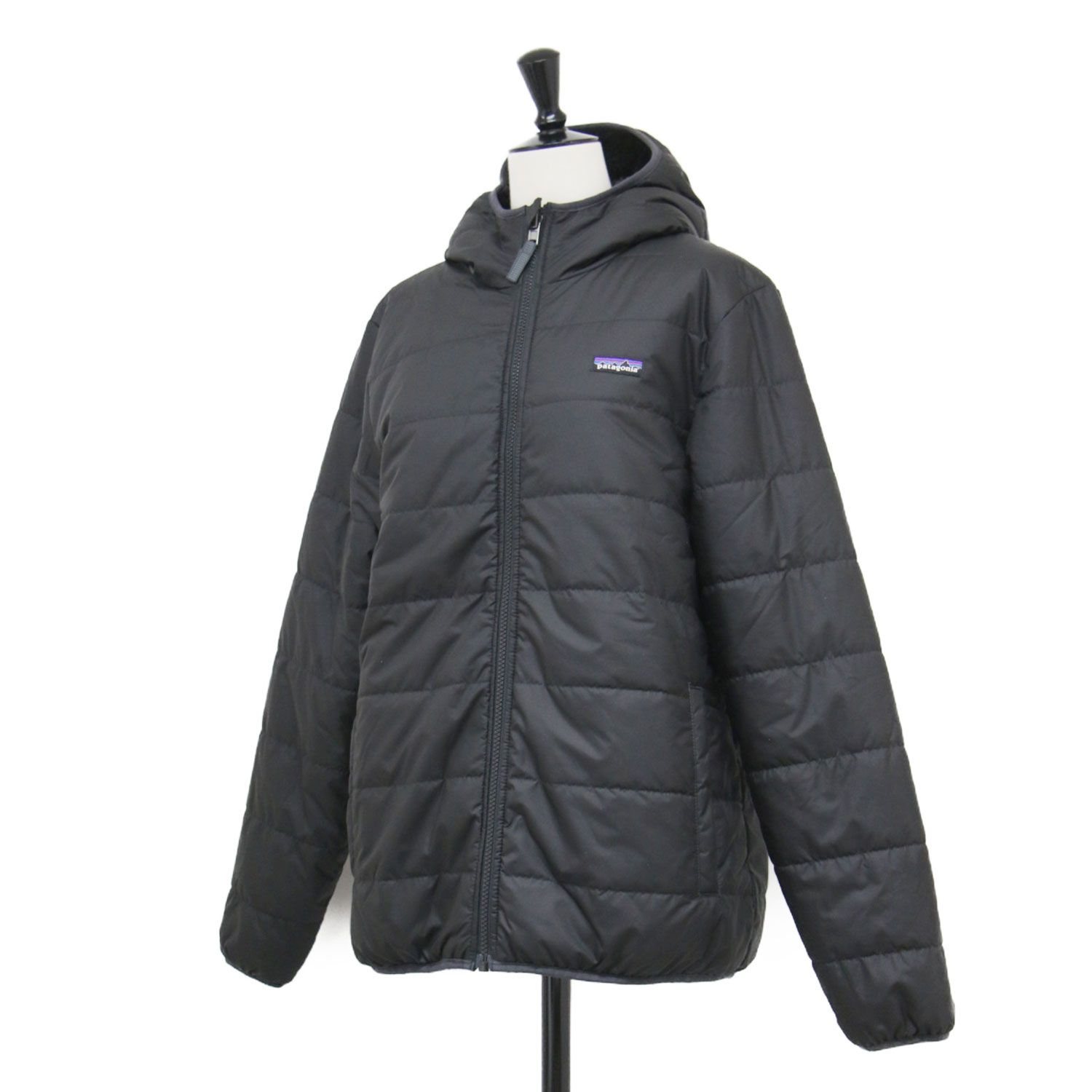 美品】Patagonia パタゴニア ジャケット ブラック 黒 サイズ:XXL(KIDS 
