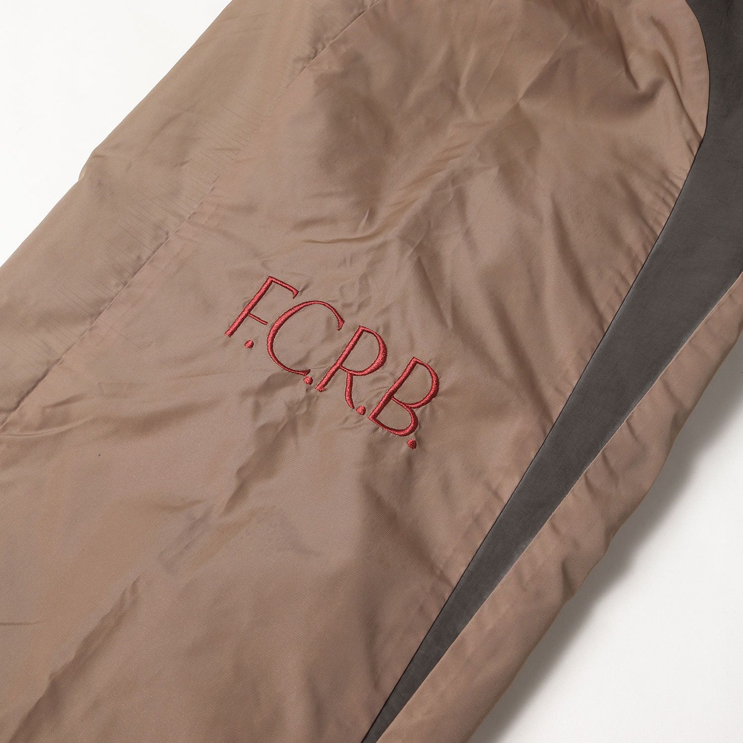 新品】F.C.Real Bristol エフシーレアルブリストル ジャケット モカ