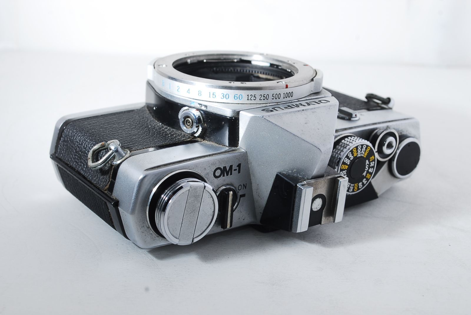 完動品 極上品】 オリンパス OLYMPUS OM-1 + OM-SYSTEM F. ZUIKO AUTO