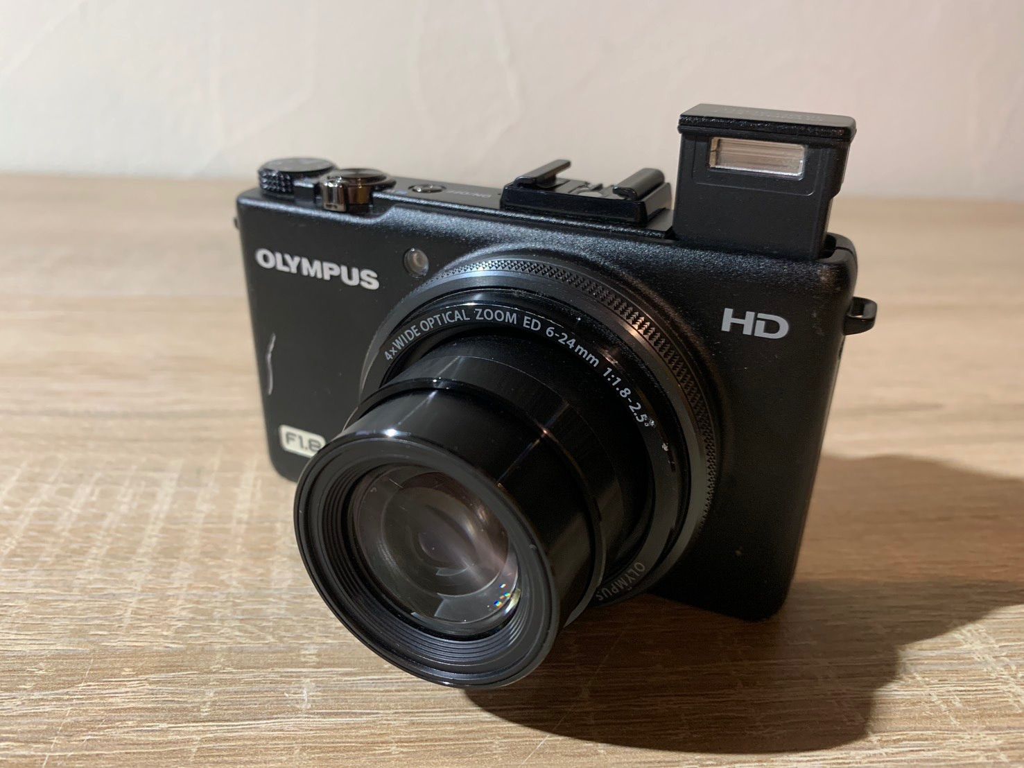 7410 OLYMPUS XZ-1 ブラック デジカメ ジャンク品 - メルカリ