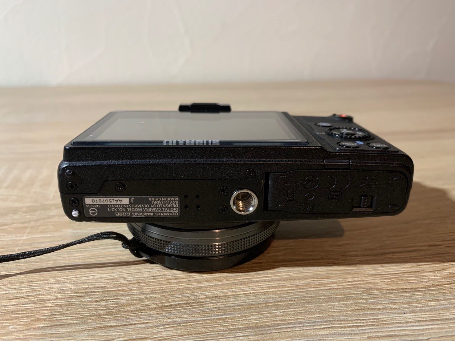 7410 OLYMPUS XZ-1 ブラック デジカメ ジャンク品 - メルカリ