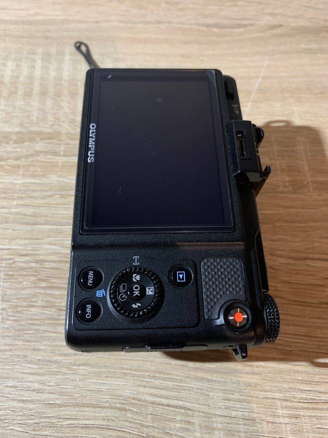 7410 OLYMPUS XZ-1 ブラック デジカメ ジャンク品 - メルカリ