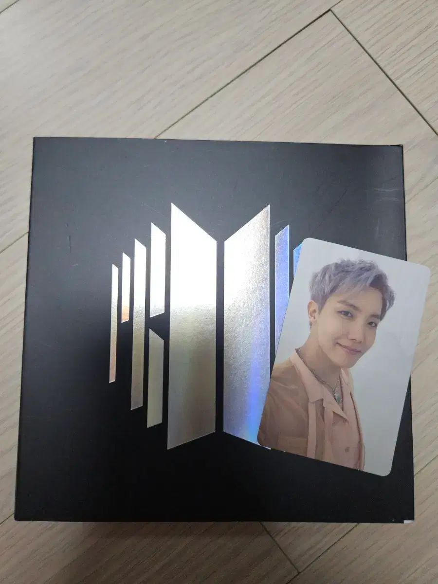 BTS (防弾少年団・バンタン) アルバム + ホソク トレカ フォトカード