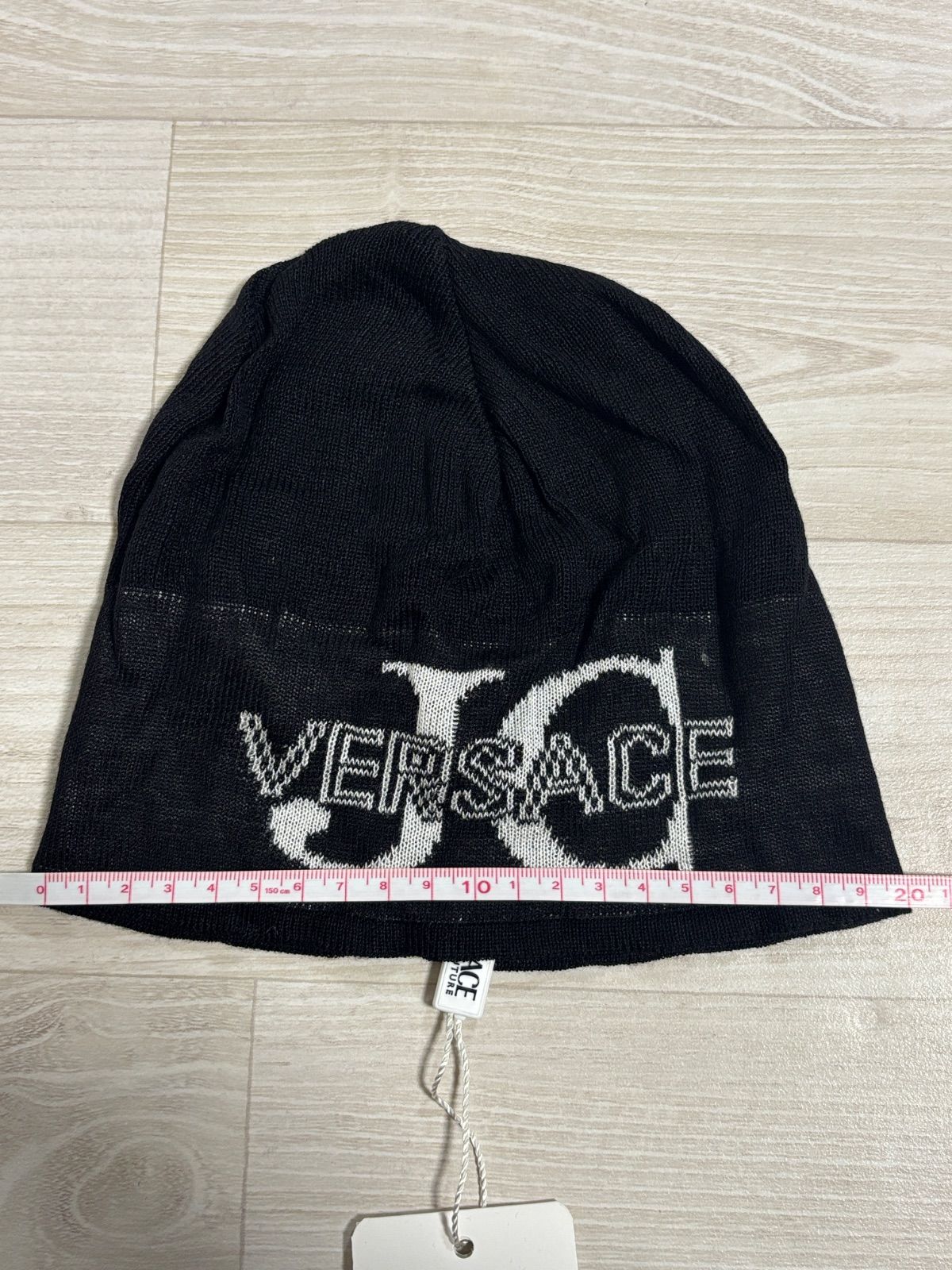 【未使用品】ヴェルサーチ Versace ニット帽 ロゴ ビーニー メデューサ 楽天市場】VERSACE ヴェルサーチ メデューサ ビーニー 帽子 ニット帽
