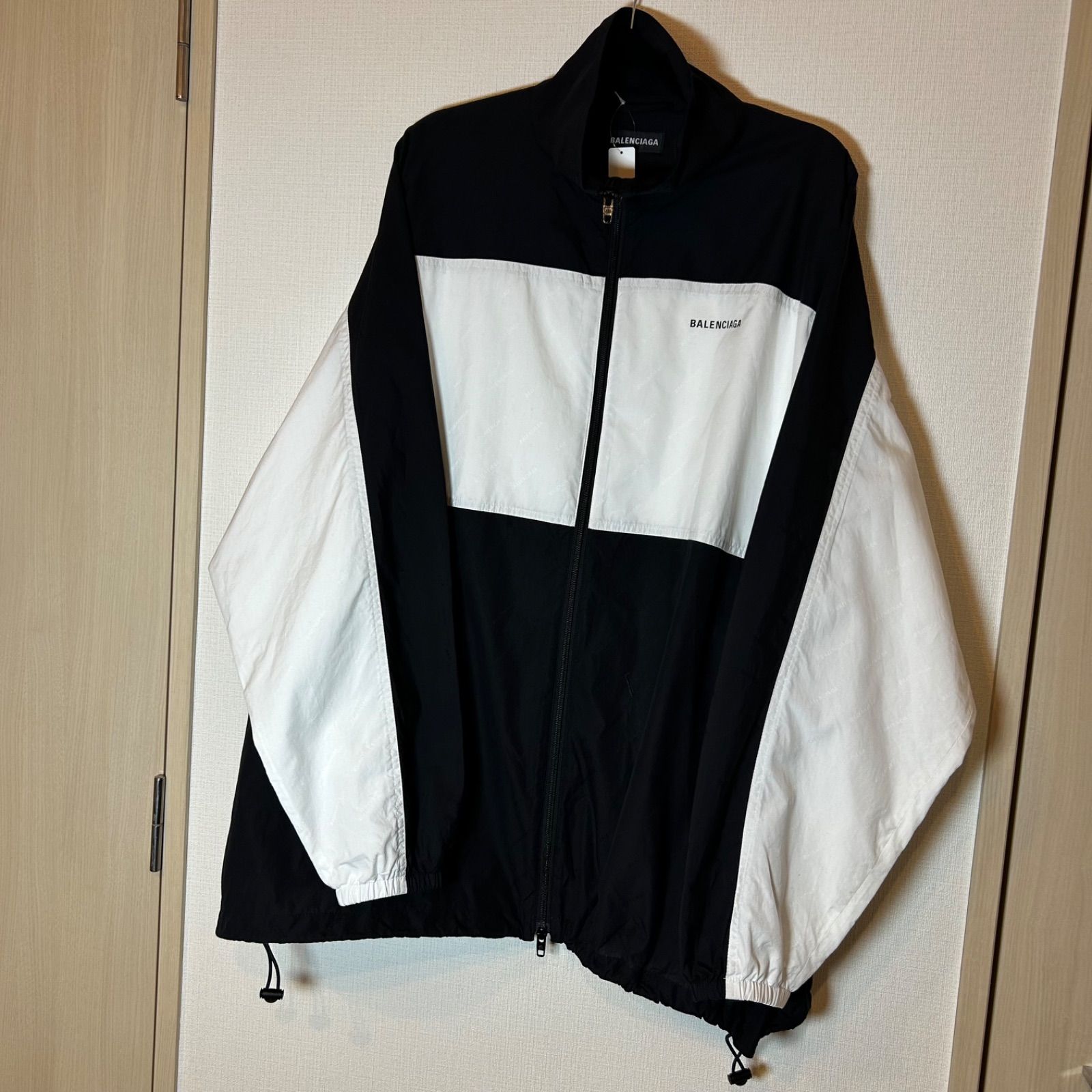 BALENCIAGA ジャンパー ブラック/ホワイト BALENCIAGA バレンシアガ 19AW コットン ポリエステル ジャケット 46