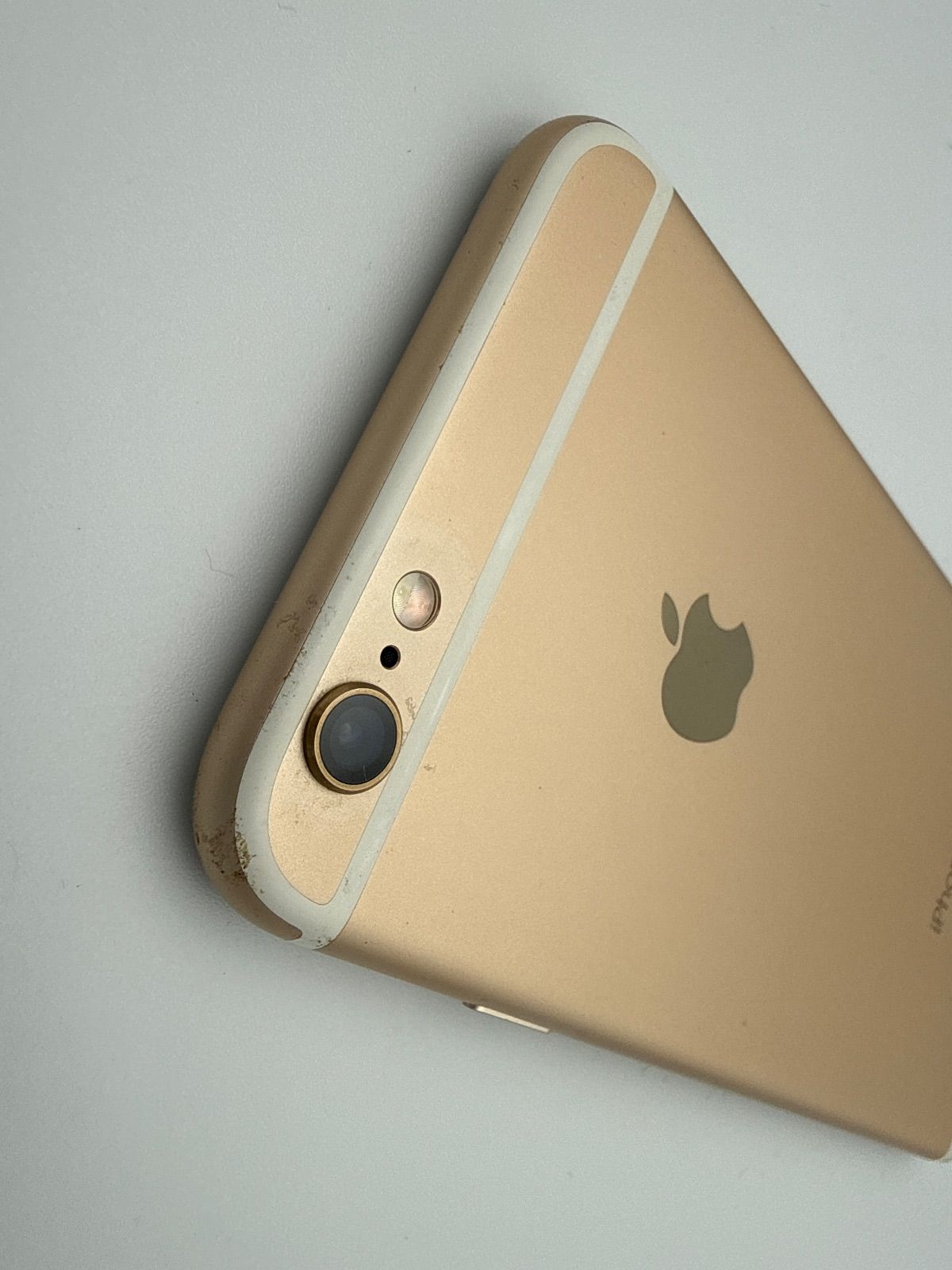 iPhone6s 32GB ゴールド SIMフリー 美品 バッテリー76% 【公式通販】