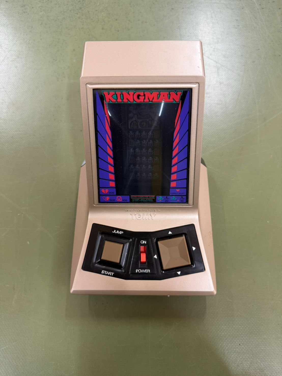 TOMY KINGMAN LSIゲーム キングマン - メルカリ