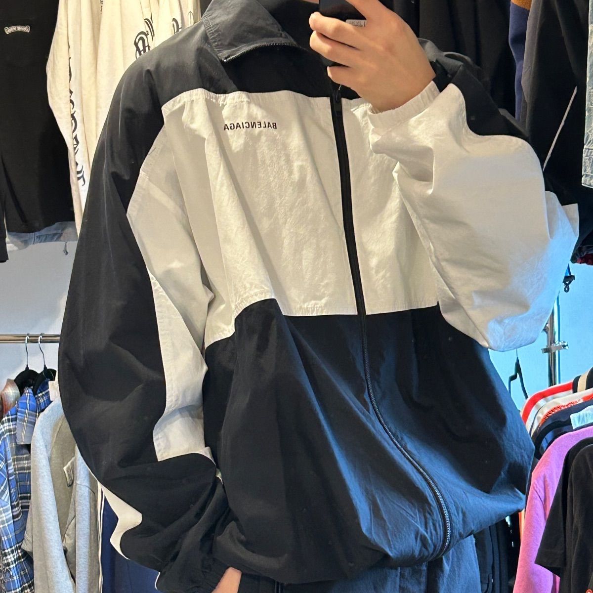 美品/BALENCIAGA (バレンシアガ) オーバーサイズ トラックジャケット product-1886101.jpg?v=1760449858