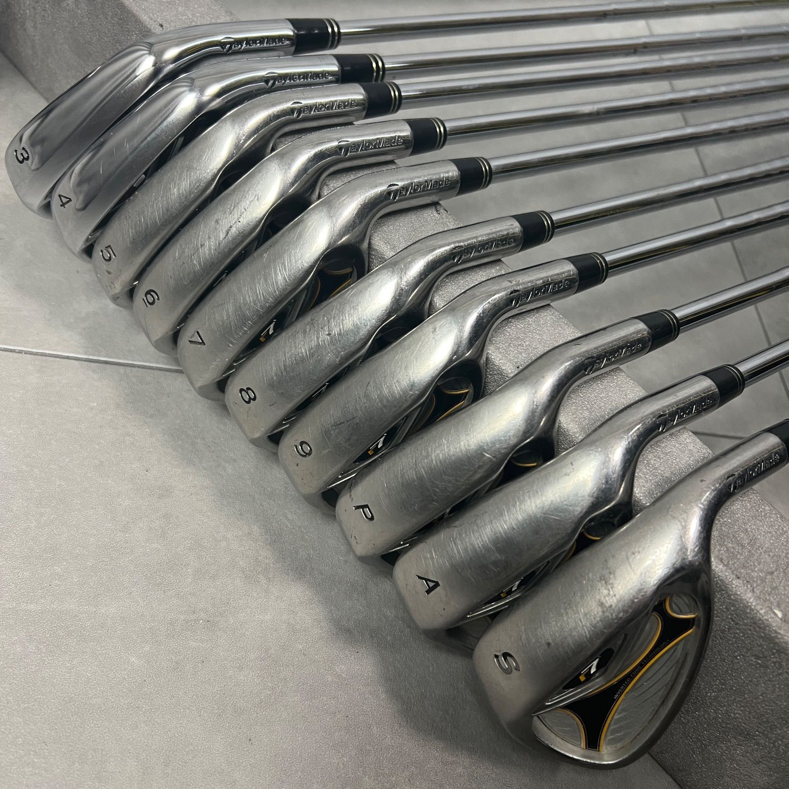 フォローで割引クーポン配布中】人気セット テーラーメイド メンズ