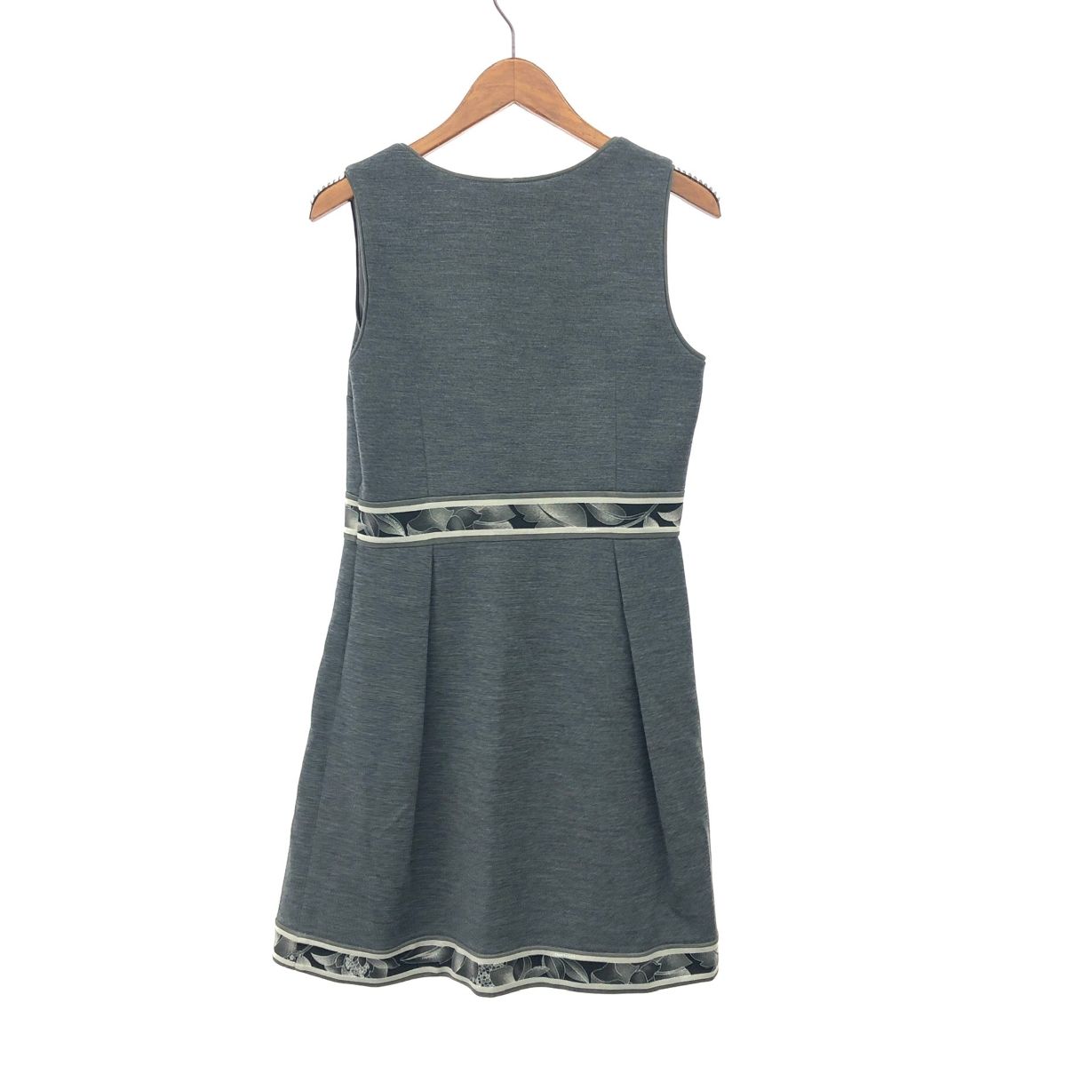 LEONARD FASHION ノースリーブワンピース 38 LEONARD FASHION ノースリーブワンピース 38 LEONARD FASHION